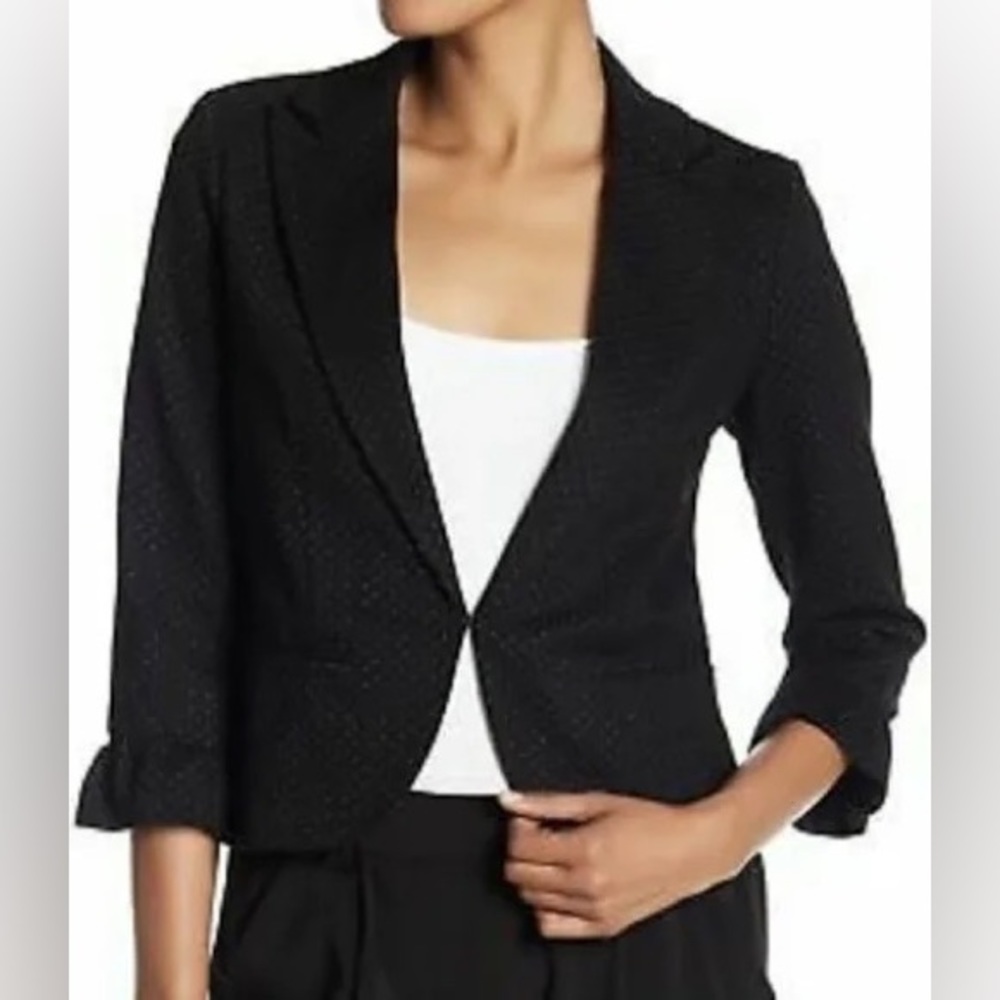 Black blazer ruffle sleeve like new condition